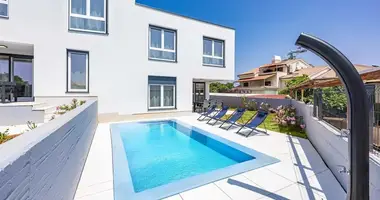 Villa 2 chambres dans Umag, Croatie