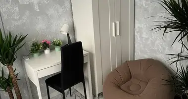 5 bedroom apartment in Mislata, Spain