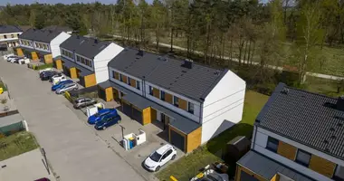 Appartement dans Czmon, Pologne