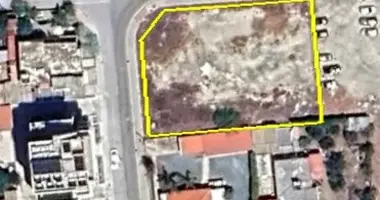 Участок земли в Строволос, Кипр