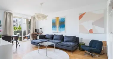 Коммерческое помещение 74 м² в Варшава, Польша