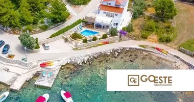 Maison 7 chambres dans Opcina Dezanovac, Croatie