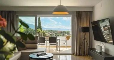 4 bedroom apartment in San Pedro Alcantara, Spain
