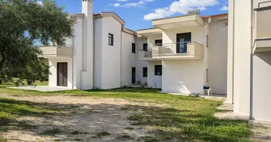 Villa 9 zimmer in Neos Marmaras, Griechenland