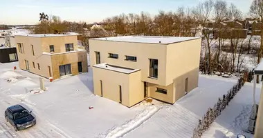 Дом в Каунас, Литва