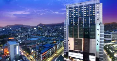 Hôtel de luxe 4 étoiles à vendre, 224 chambres, dans le quartier d'affaires, Sukhumvit Road, Bangkok, Thaïlande, à proximité du centre commercial Emsphere. dans Bangkok, Thaïlande