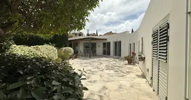 Bungalow Bungalow de 3 dormitorios en Chloraka, Chipre