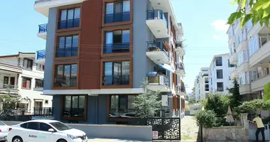 Appartement 2 chambres dans Ciftlikkoy, Turquie