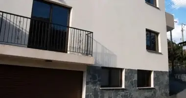Casa 3 habitaciones en Louvaras, Chipre