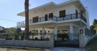 Willa w Municipality of Chalkida, Grecja