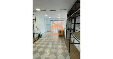 Commercial property 75 m² in Bashkia Durres, Albania