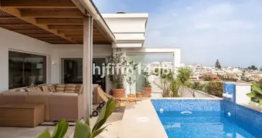 Wohnung 4 Schlafzimmer in San Pedro Alcantara, Spanien