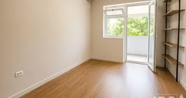Büro 85 m² in Tirana, Albanien