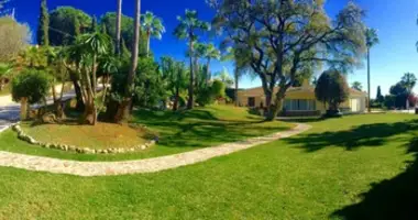 6 bedroom house in Ricmar, Spain