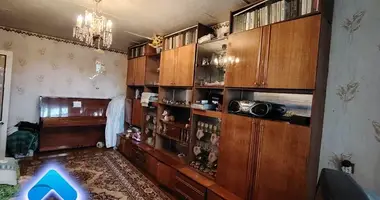 Apartamento 3 habitaciones en Rechytsa, Belarús