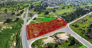 Terrain dans Kato Polemidion Municipality, Chypre