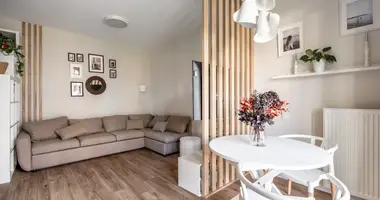 Appartement 3 chambres dans Varsovie, Pologne