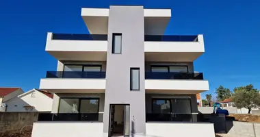 2 room apartment in Opcina Dezanovac, Croatia