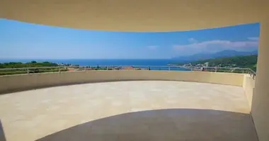 Villa 3 bedrooms in Staritsky District, Russia