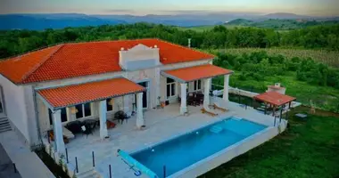 Villa 5 bedrooms in Grad Porec, Croatia