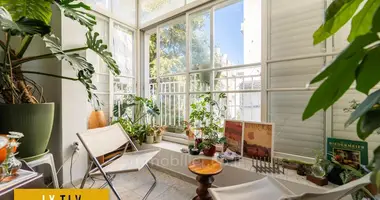 3 room apartment in Tel-Aviv, Israel