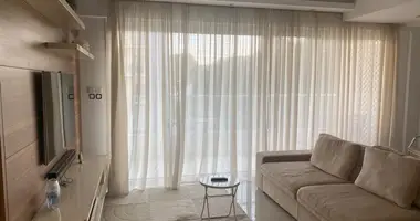 Mieszkanie 3 pokoi w Limassol, Cypr