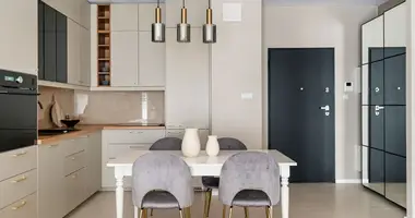 Wohnung 3 zimmer in Warschau, Polen