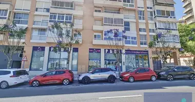 Commercial property 216 m² in Alicante, Spain