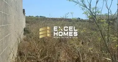 Grundstück in Luqa, Malta