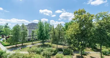 Mieszkanie 2 pokoi w Warszawa, Polska