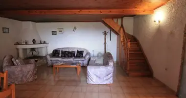Cottage 3 bedrooms in Kariotiko, Greece