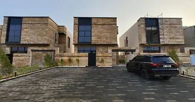Villa 5 chambres dans Emirates City, Émirats arabes unis