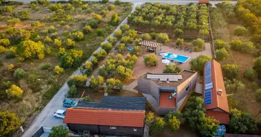Villa 5 bedrooms in Croatia