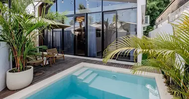 Villa 3 bedrooms in Lesser Sunda Islands, Indonesia