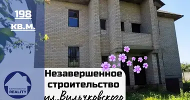 Haus in Baranawitschy, Belarus