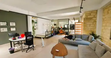 Office 170 m² in Limassol, Cyprus