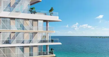 Apartamento 4 habitaciones en Abu Dabi, Emiratos Árabes Unidos