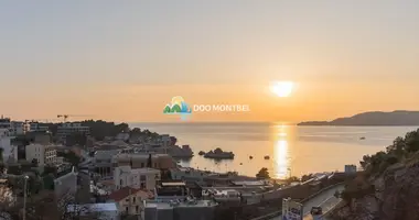 Mieszkanie 3 pokoi w Budva, Czarnogóra