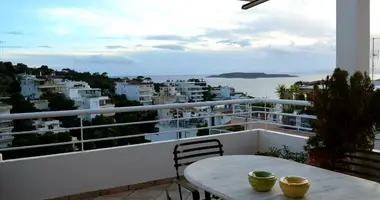 Szeregowiec w Municipality of Vari Voula Vouliagmeni, Grecja