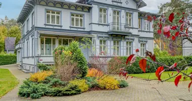 Dom 7 pokojów w Jurmała, Łotwa