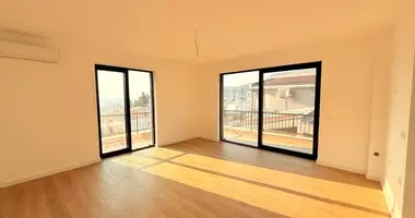 Mieszkanie 2 pokoi w Dobra Woda, Czarnogóra