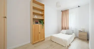 Commercial property 55 m² in Warsaw, Poland