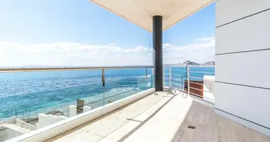 Chalet in Alicante, Spain
