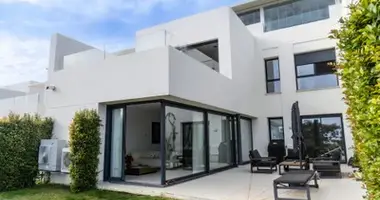 Haus 3 Schlafzimmer in Casares, Spanien