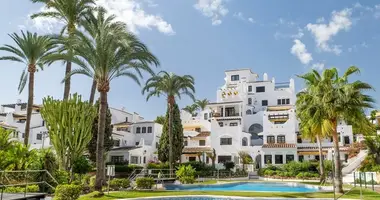 Wohnung 2 Schlafzimmer in San Pedro Alcantara, Spanien