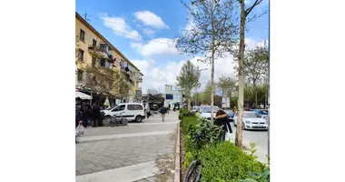 Shop 27 m² in Tirana Municipality, Albania
