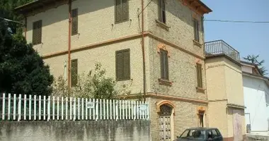 House 11 rooms in Terni, Italy