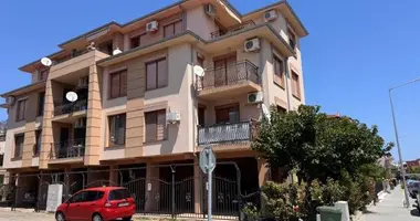 Квартира 3 комнаты в Равда, Болгария