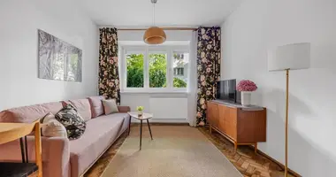 1 room apartment in Warsaw, Poland