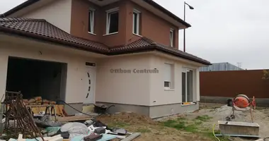 5 room house in Central Hungary, Hungary